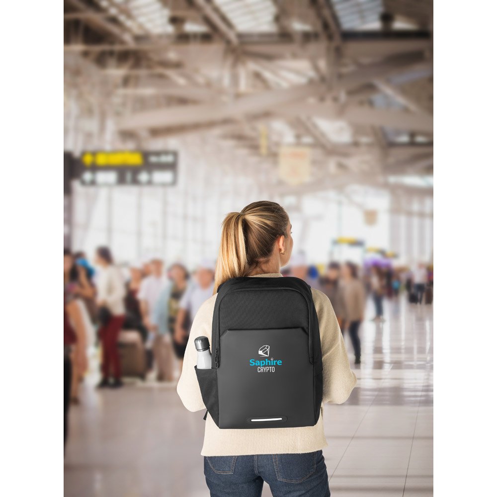 BELFAST. Mochila (20 L) 2 em 1 com bolsa térmica (4'5L) inclusa que permite a sua utilização em conjunto ou separado - Imagem 4