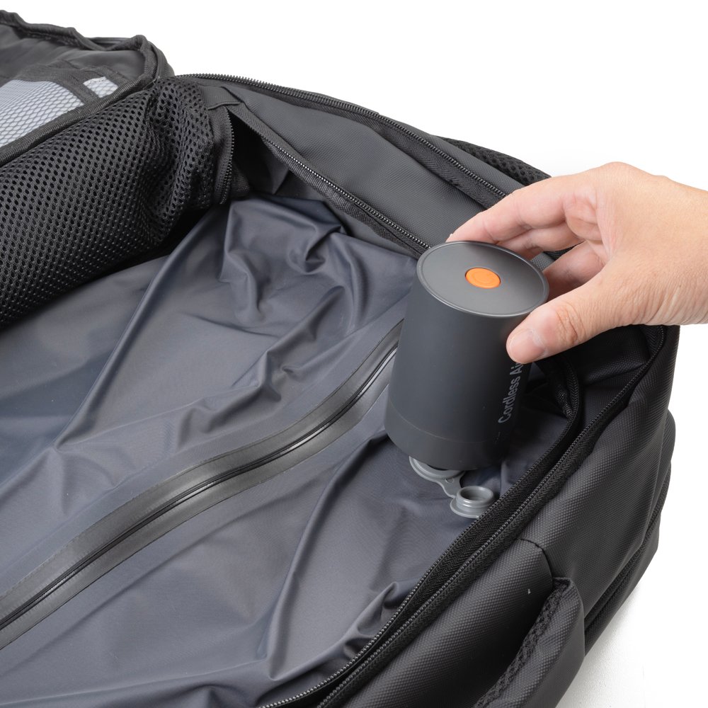 Mochila com Compartimento a Vácuo e Expansor - Imagem 9